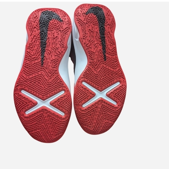 Nike Red and Black Athletic Sneakers - Picture 4 of 7